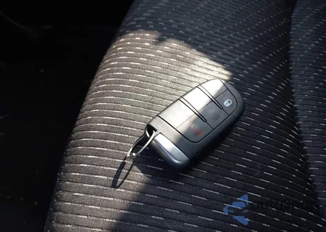 2018 Dodge Journey Sxt from USA, damaged, VIN 3C4PDCBB8JT475046